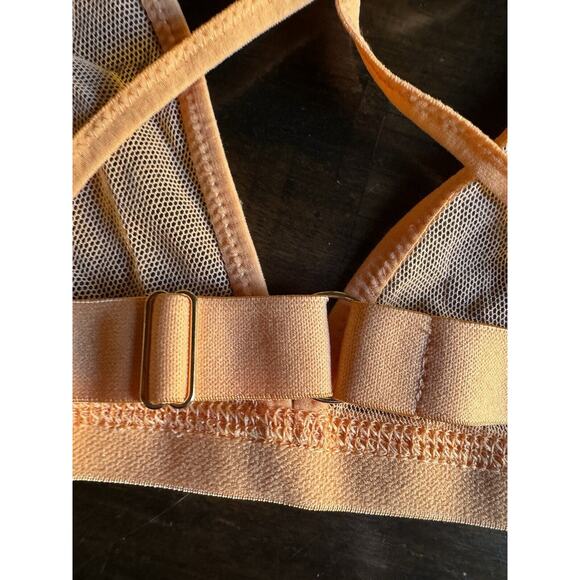 SKIN WORLDWIDE Odelyn Triangle Bra NWT Small NEW - Picture 8 of 10